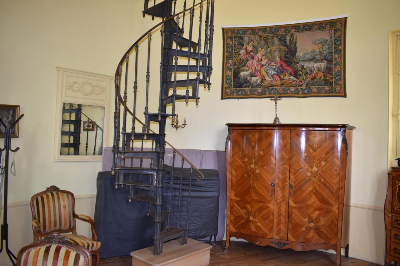 Hotel La Demeure De La Juine à Morigny-Champigny Extérieur photo